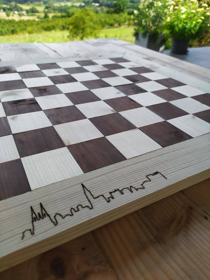 Chess board with Strasbourg skyline (laser)