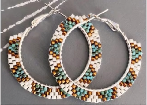 Waz (S) Beaded Hoop Earrings