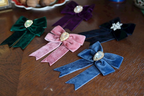 Bows are back in stock!