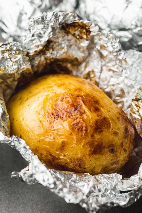 How Long to Cook Baked Potatoes on the Grill