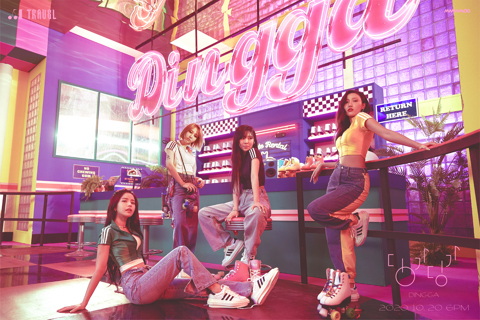Mamamoo ママム　Dingga 全員直筆サイン入り フォト 10枚限定 Mamamoo ママム Dingga 全員直筆サイン入り フォト 10枚限定