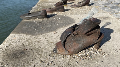 Shoes on the Danube Monument