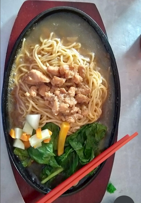 Hotplate Chicken Noodles