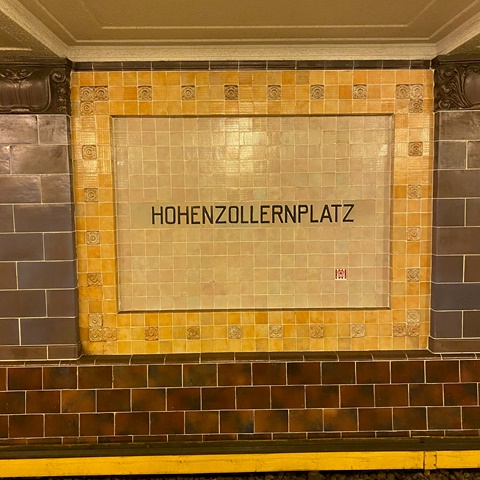 U-Hohenzollernplatz