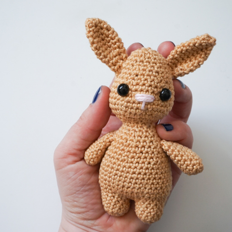 Osterhase Pascal | Easter bunny Pascal
