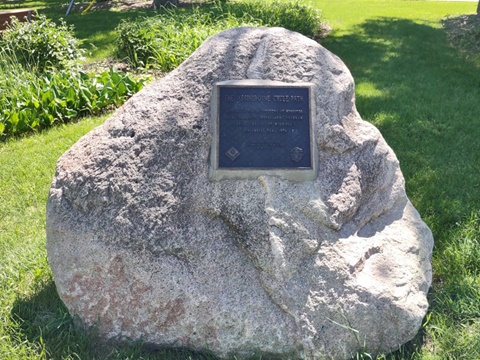 Andrew Currie Park - Cycle Path Monument