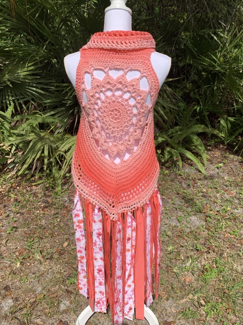 Peach and Cream Fae Vest Sm/MD - CJC Crochet Designs's Ko-fi Shop - Ko ...