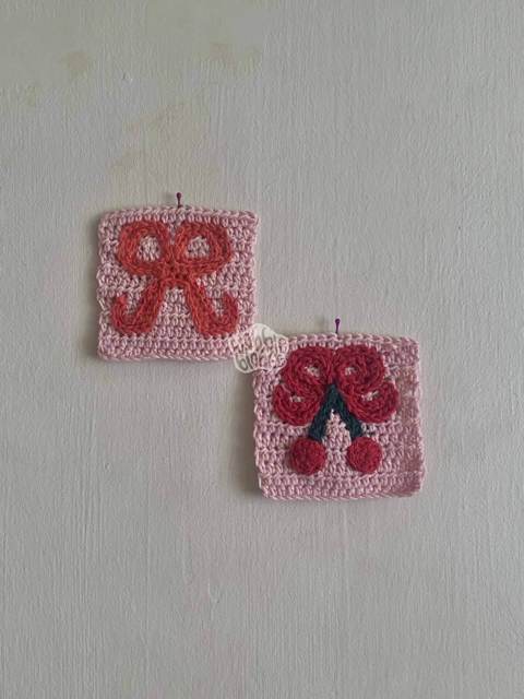 PATTERN - ribbon & cherry squares 