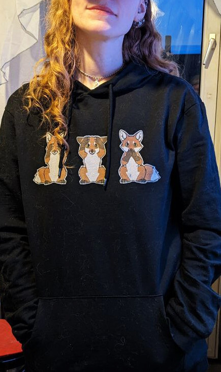 Three wise foxes hoodie and t-shirt