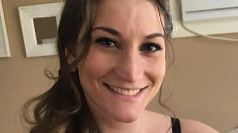 Episode 81 - Lindsay Clancy