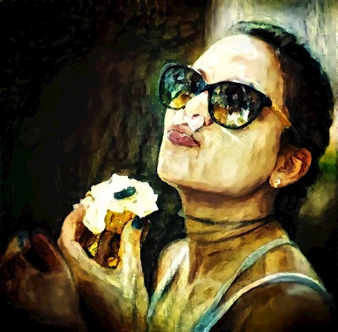 Liz and the cupcake 