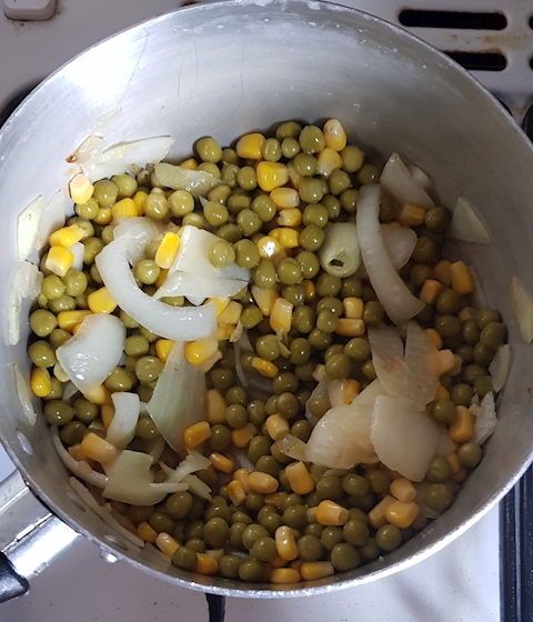 Peas and Corn = Easy and Tasty!