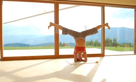 Headstand South of Austria Yoga retreat