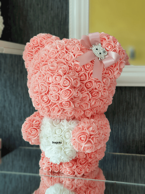 Bear of roses Hello Kitty